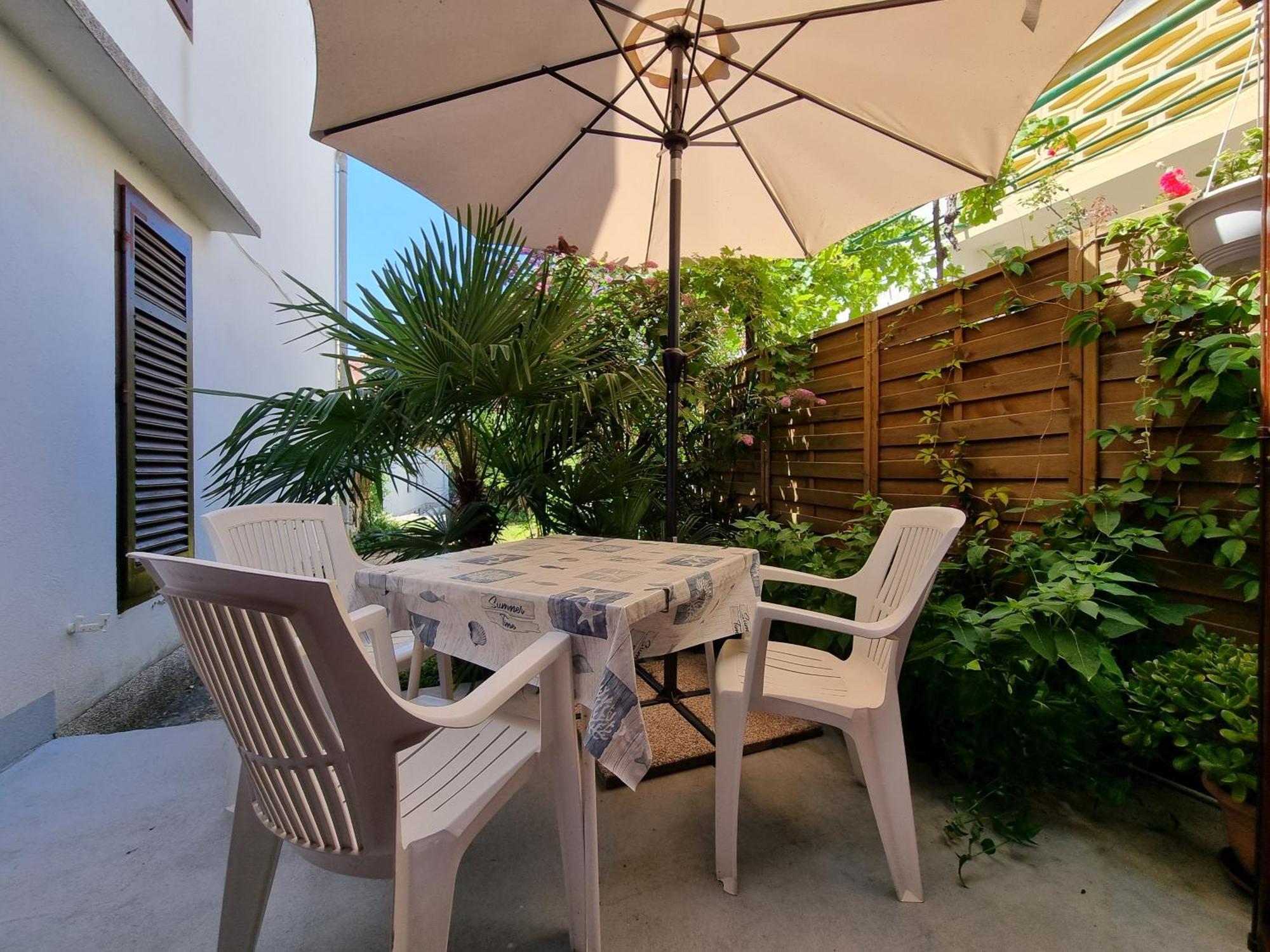 Apartment Vesna With Terrace 巴斯卡 外观 照片